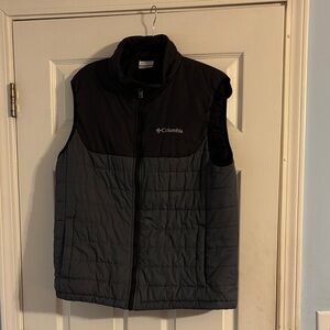 Columbia Black and Gray Quilted Vest